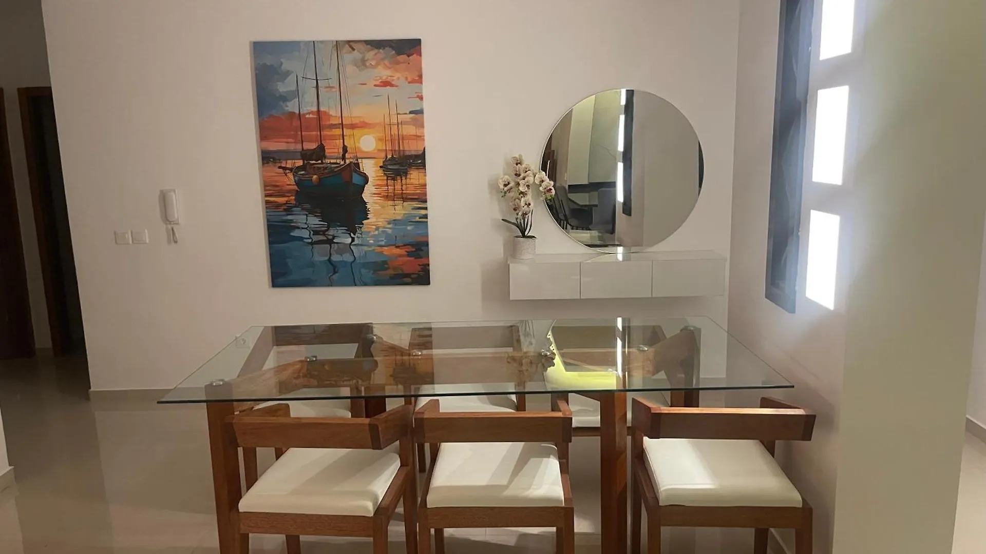 Διαμέρισμα Chez Lena, Appartement Confortable 3 Chambres Πράγια
