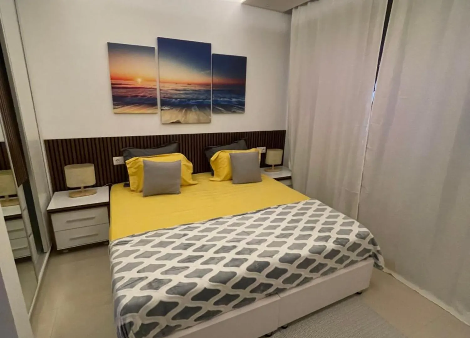 Chez Lena, Appartement Confortable 3 Chambres Πράγια