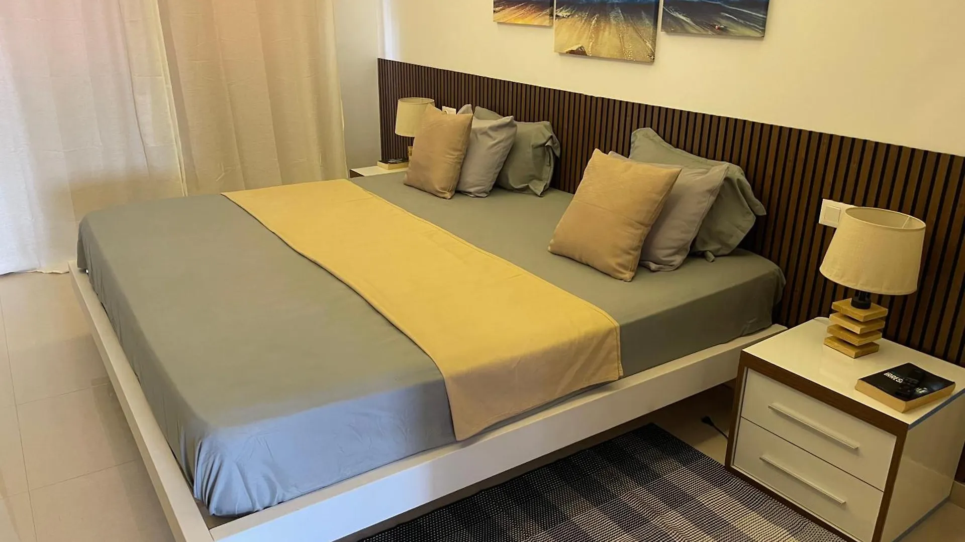 Chez Lena, Appartement Confortable 3 Chambres Praia