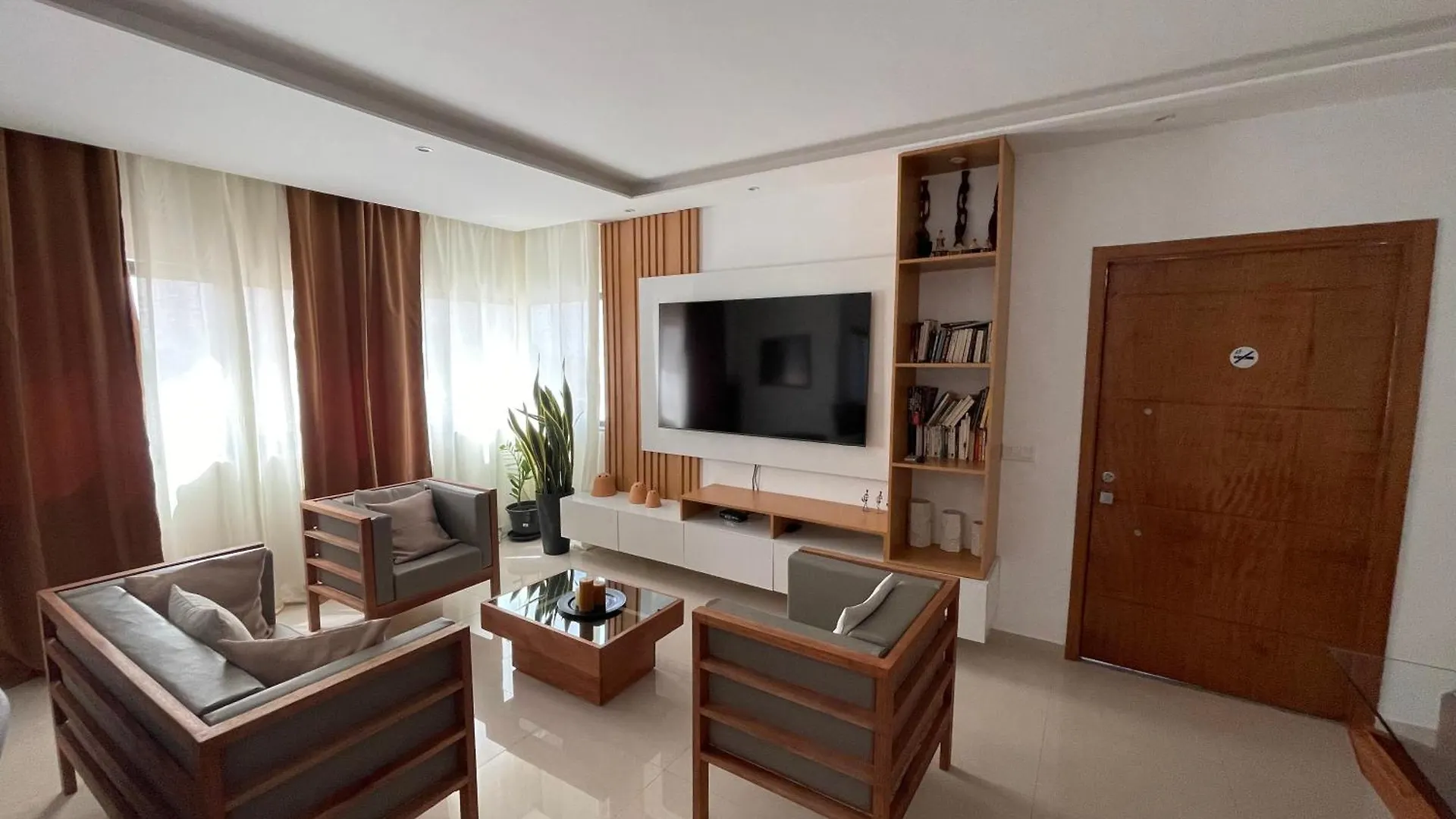 Chez Lena, Appartement Confortable 3 Chambres Praia Cap-Vert